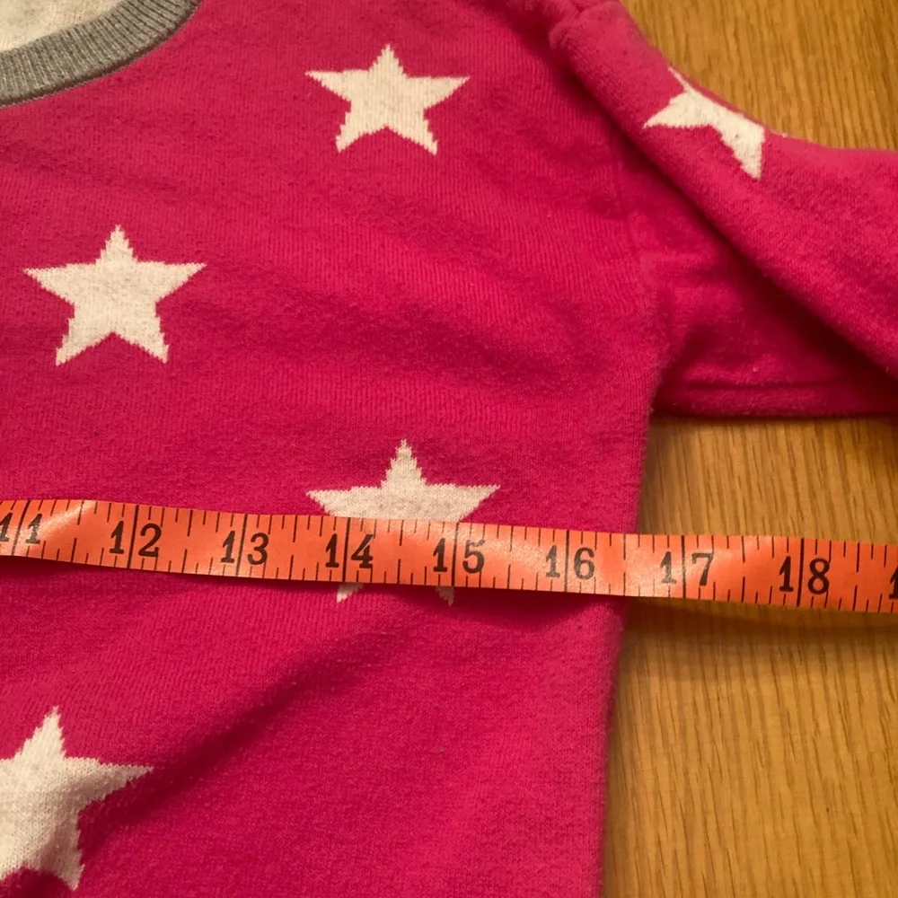 Gap pink sweater with stars